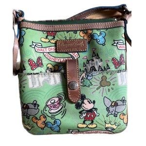 Disney x Dooney & Bourke Rare Crossbody✨